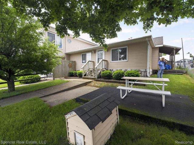 103 Harbor Street, Au Sable Charter Township, MI 48750