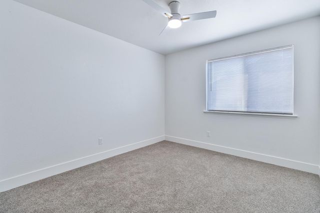 7416 N Carnegie Avenue, Fresno, CA 93722