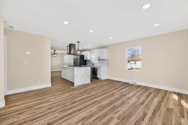 8081 Lawrence Drive, West Chester, OH 45069