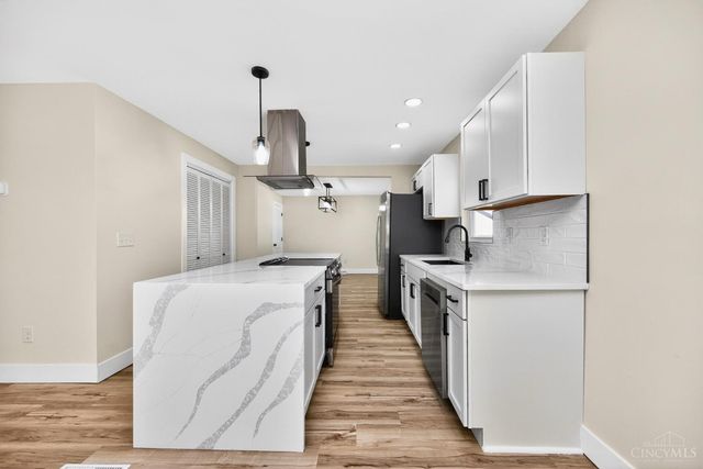 8081 Lawrence Drive, West Chester, OH 45069