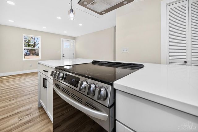 8081 Lawrence Drive, West Chester, OH 45069