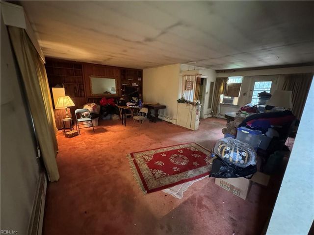 922 11th ST, Newport News, VA 23607