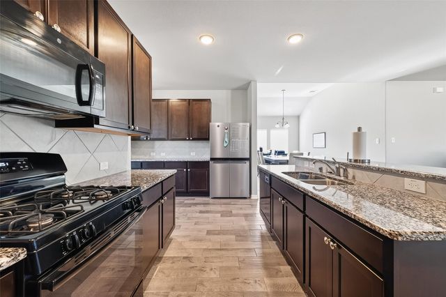 2422 Agassiz Drive, Rosharon, TX 77583