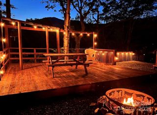 84 Bear Wallow Drive, Spruce Pine, NC 28777