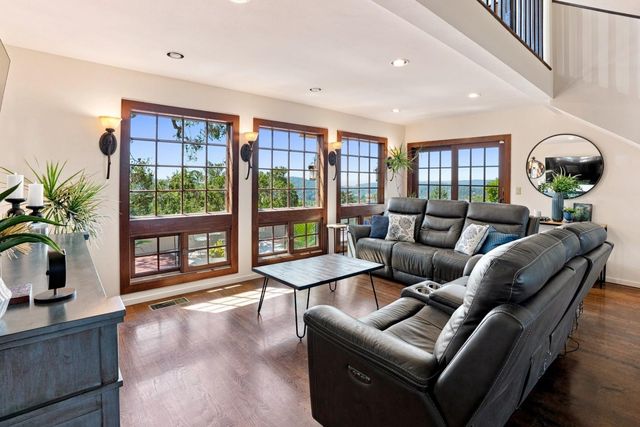 795 Tabor Drive, Scotts Valley, CA 95066