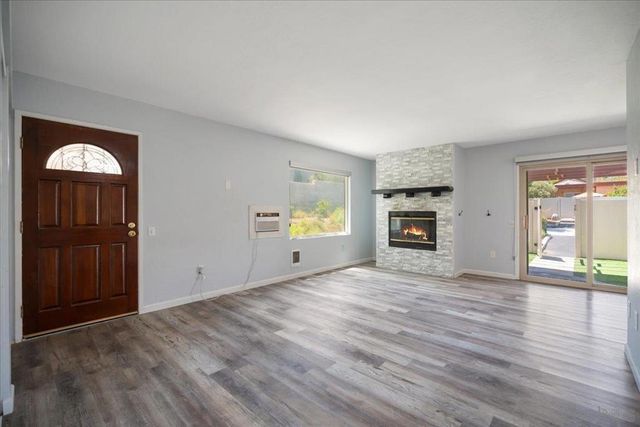 8797 Wahl, Santee, CA 92071