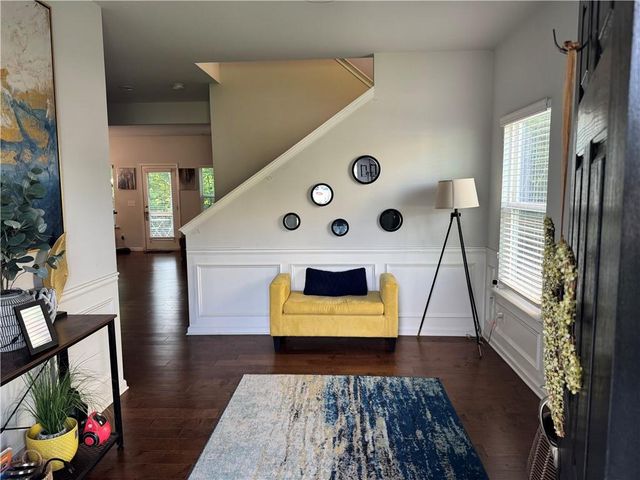1073 Shadow Glen Drive, Fairburn, GA 30213