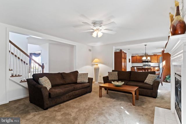 657 HAMAKER RD, Manheim, PA 17545