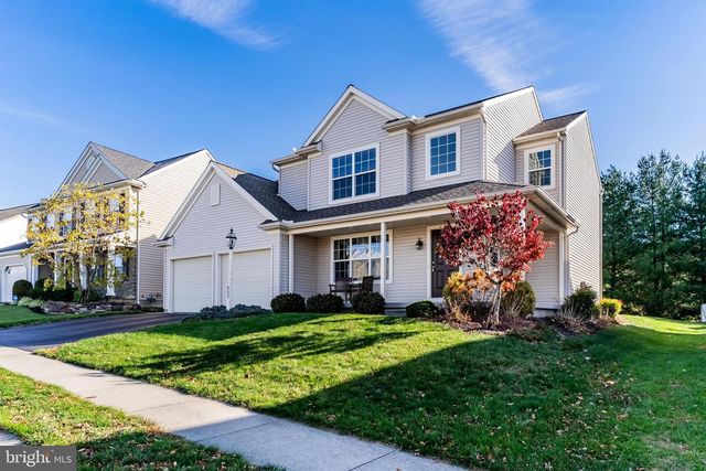 657 HAMAKER RD, Manheim, PA 17545