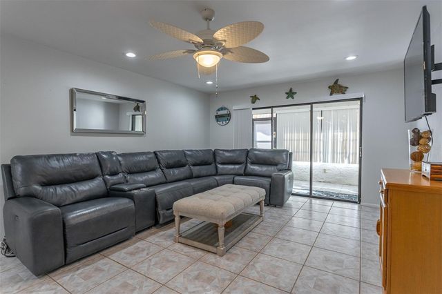 19029 US HIGHWAY 19 N 10C, Clearwater, FL 33764