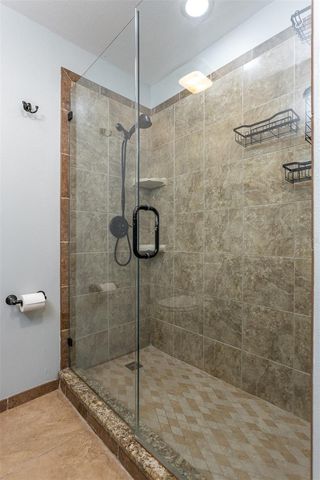 19029 US HIGHWAY 19 N 10C, Clearwater, FL 33764