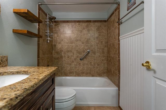 19029 US HIGHWAY 19 N 10C, Clearwater, FL 33764