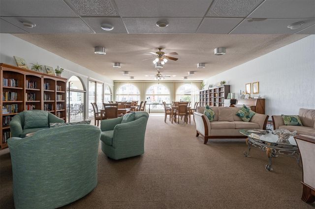 19029 US HIGHWAY 19 N 10C, Clearwater, FL 33764