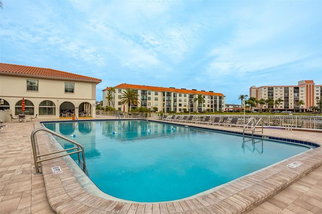 19029 US HIGHWAY 19 N 10C, Clearwater, FL 33764