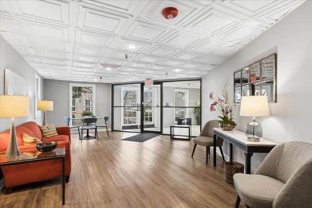 1730 Hinman Avenue 2G, Evanston, IL 60201