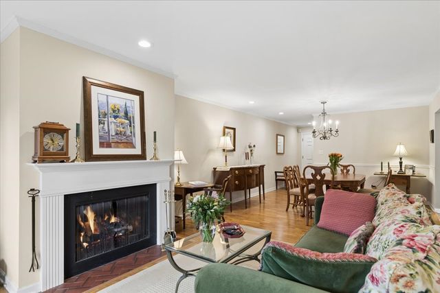 1730 Hinman Avenue 2G, Evanston, IL 60201