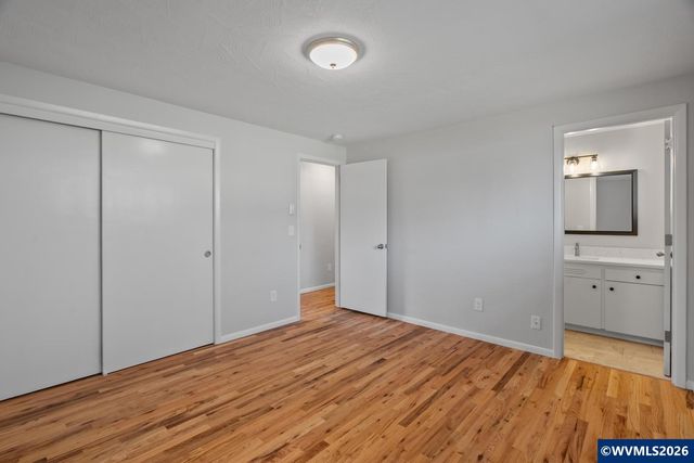 615 Sacre Ln N, Monmouth, OR 97361