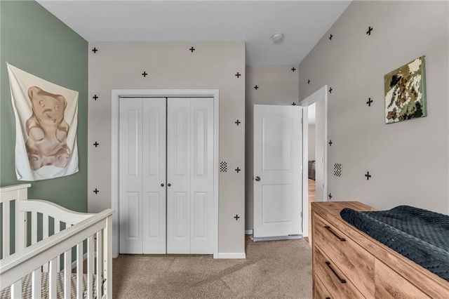 216 Meadowbrook Lane, Wellsville, KS 66092