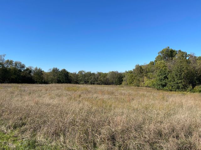 000 E Pleasant Valley Road, Springfield, MO 65803