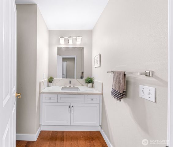 23977 SE 10th Street, Sammamish, WA 98075