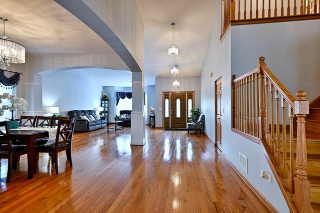 1452 Sage Drive, Bolingbrook, IL 60490