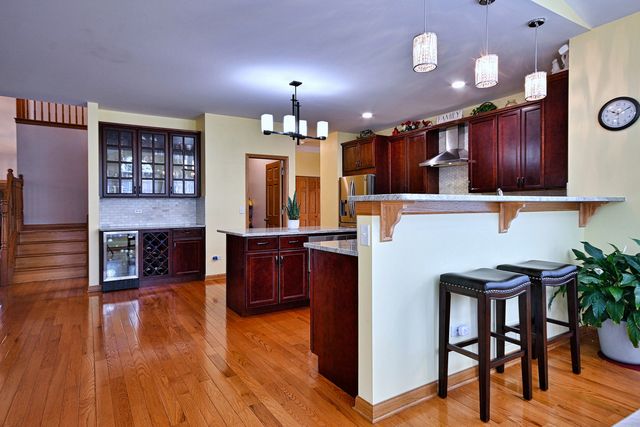 1452 Sage Drive, Bolingbrook, IL 60490