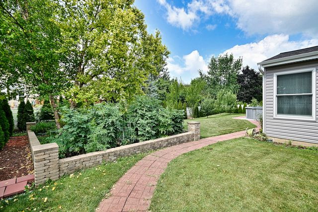 1452 Sage Drive, Bolingbrook, IL 60490