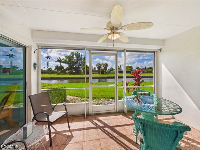 300 Valley Stream DR 3D, Naples, FL 34113