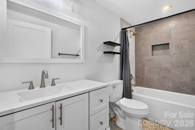39 Wyatt Street, Asheville, NC 28803