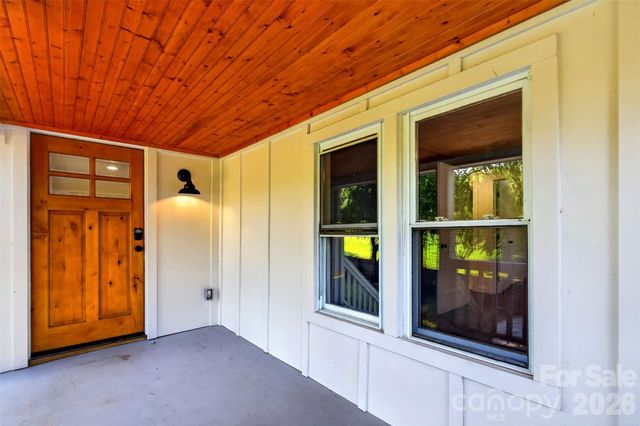 39 Wyatt Street, Asheville, NC 28803