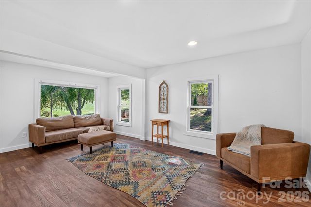 39 Wyatt Street, Asheville, NC 28803