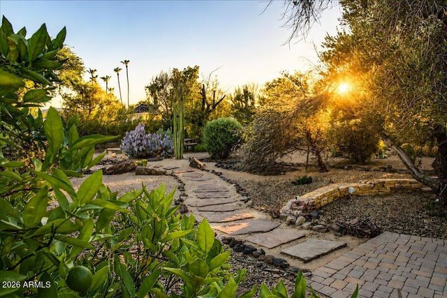 13014 N 69TH Street, Scottsdale, AZ 85254
