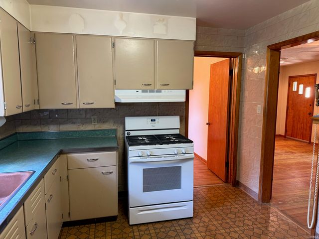 614 E Audubon Drive, Bloomington, IN 47408