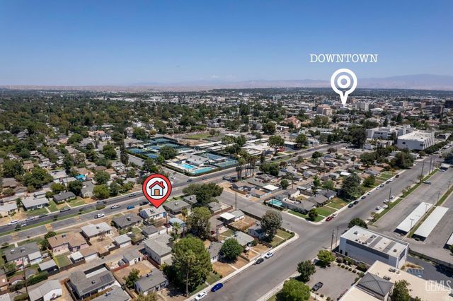 2615 Truxtun Avenue, Bakersfield, CA 93301