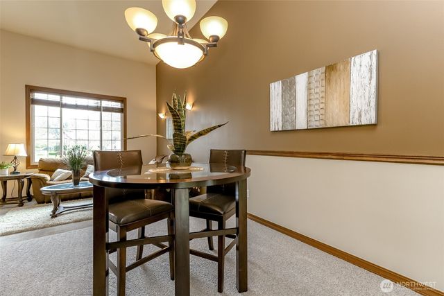 21305 62ND Street Ct E, Lake Tapps, WA 98391