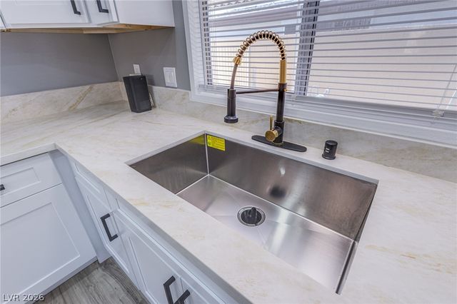 3230 La Barca Lane, Las Vegas, NV 89122