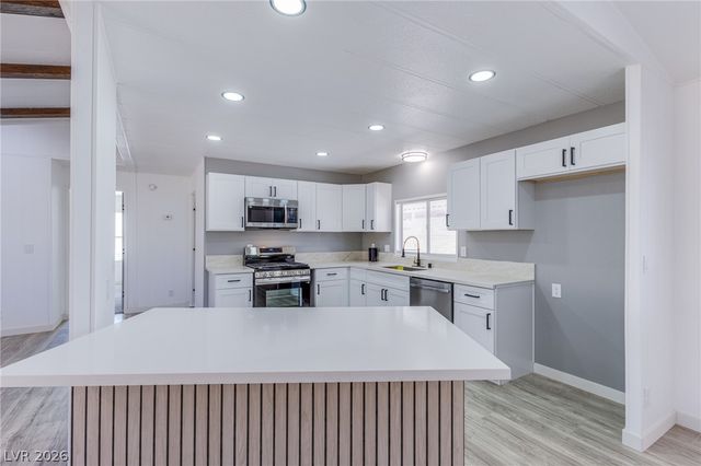 3230 La Barca Lane, Las Vegas, NV 89122