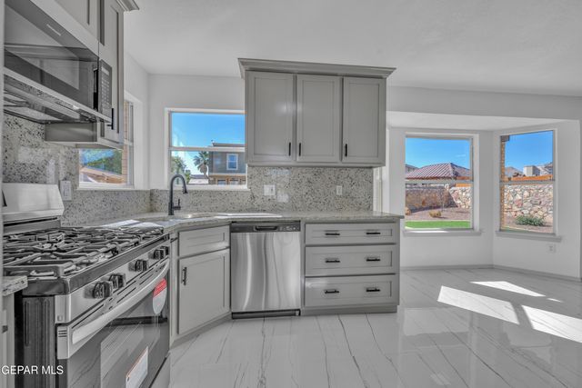 12608 SETTING SUN Drive, El Paso, TX 79938