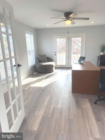1002 POTOMAC DR, Stafford, VA 22554