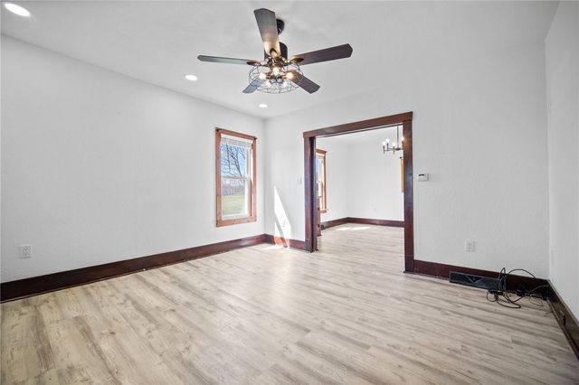 685 Herman Rd, Summit Twp, PA 16002