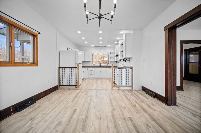 685 Herman Rd, Summit Twp, PA 16002