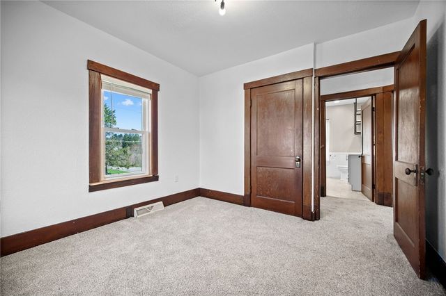 685 Herman Rd, Summit Twp, PA 16002