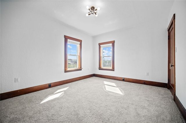 685 Herman Rd, Summit Twp, PA 16002