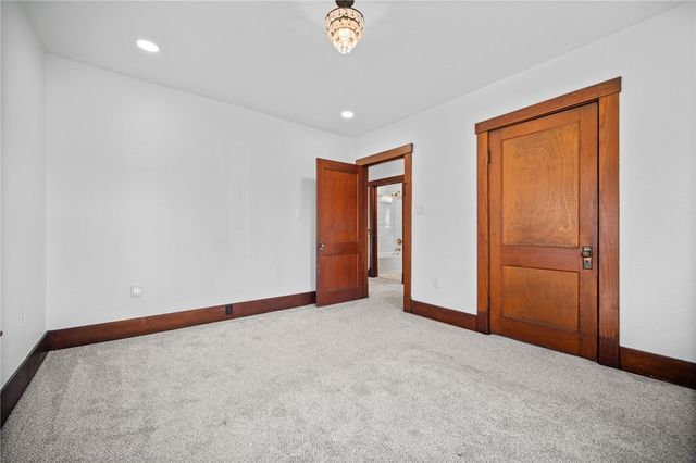 685 Herman Rd, Summit Twp, PA 16002
