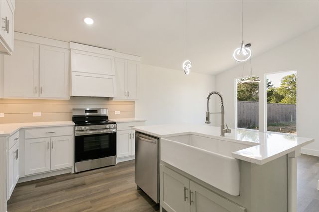 639 Matador, Oak Point, TX 75068
