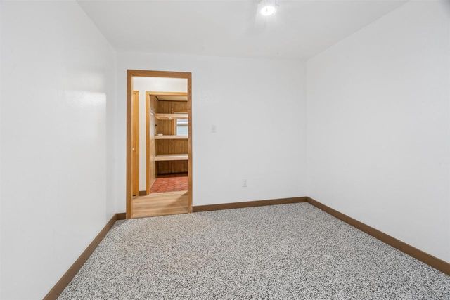 4533 GRANDVIEW ROAD, Larsen, WI 54947
