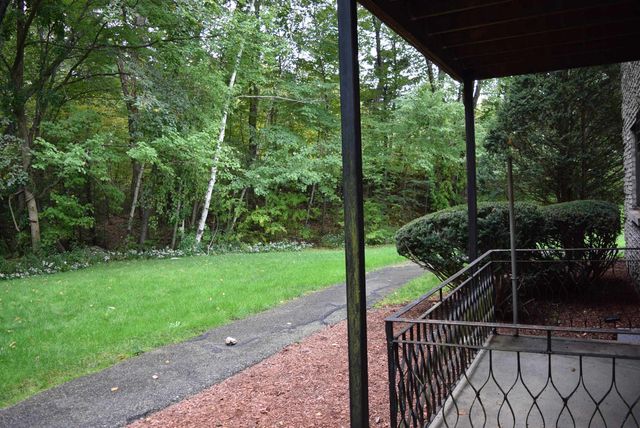 4 Strawberry Bank Rd Apt 12, Nashua, NH 03062