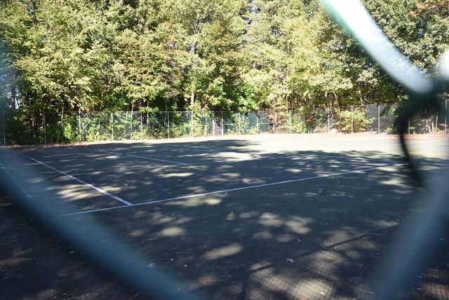 4 Strawberry Bank Rd Apt 12, Nashua, NH 03062