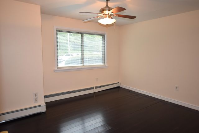 4 Strawberry Bank Rd Apt 12, Nashua, NH 03062