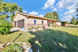 10209 SW Haverhill Road, Augusta, KS 67010